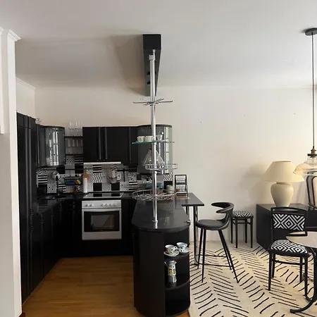 Ela Apartman